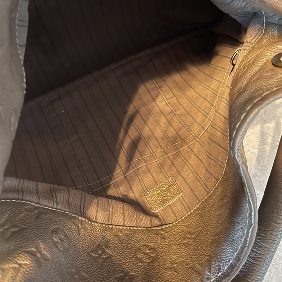 Louis Vuitton artsy - Picture 7 of 11